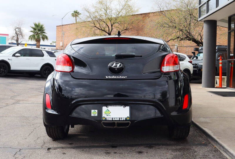 2016 Hyundai Veloster