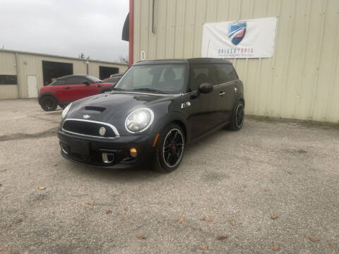 2012 MINI Cooper Clubman for sale at Drivertopia in Midlothian TX