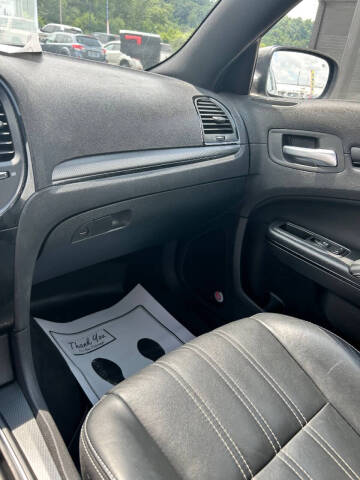 2016 Chrysler 300 S