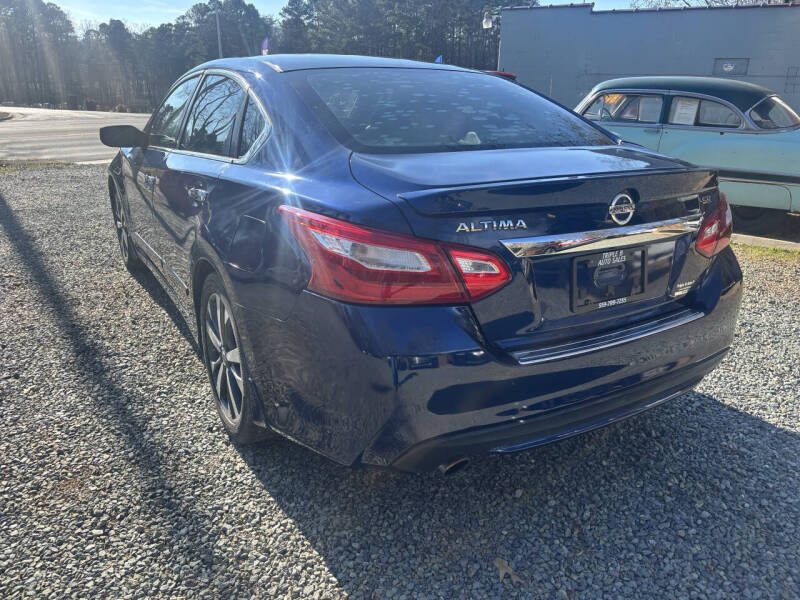 2016 Nissan Altima 2.5 SR
