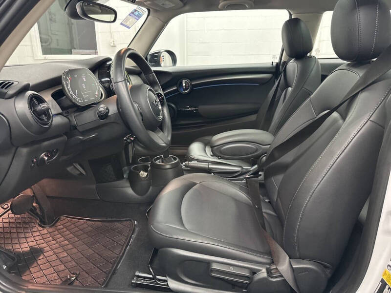 2023 MINI Hardtop 2 Door Cooper