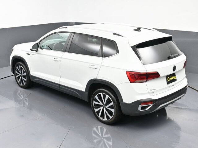 2024 Volkswagen Taos SE