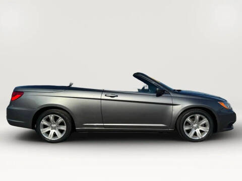 2011 Chrysler 200 Touring