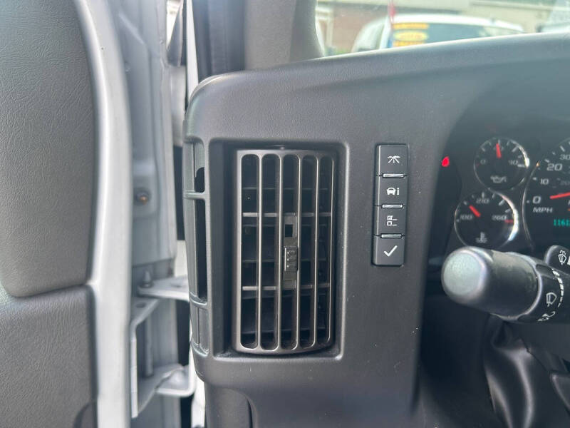 2020 Chevrolet Express 2500