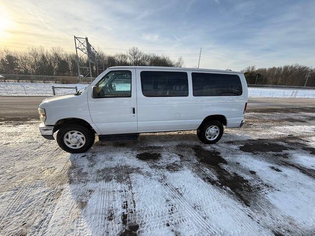2011 Ford E-Series E-350 SD XL