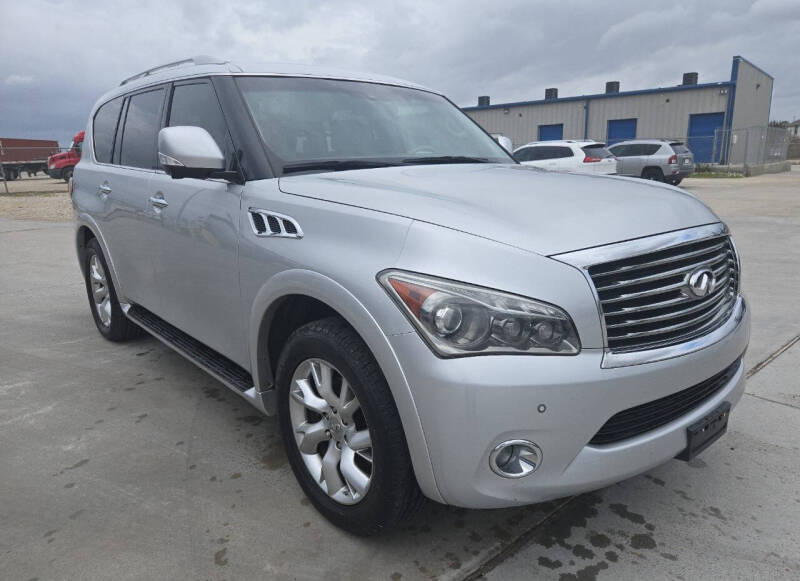 2012 INFINITI QX 56 photo 6