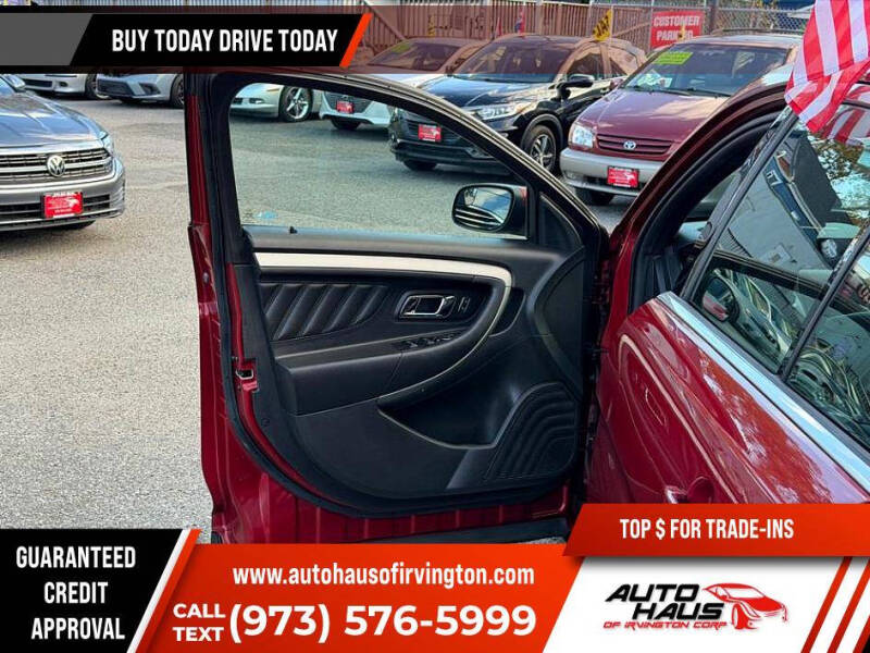 2014 Ford Taurus SEL