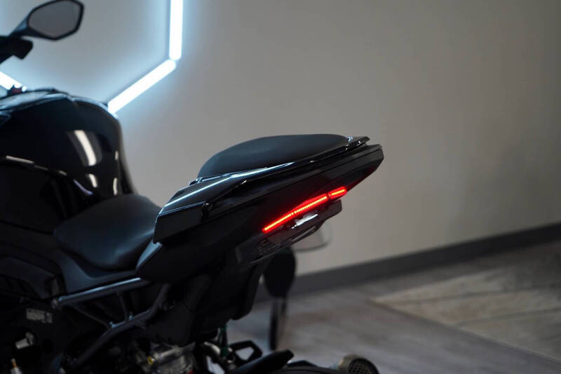 2024 BMW S 1000 RR