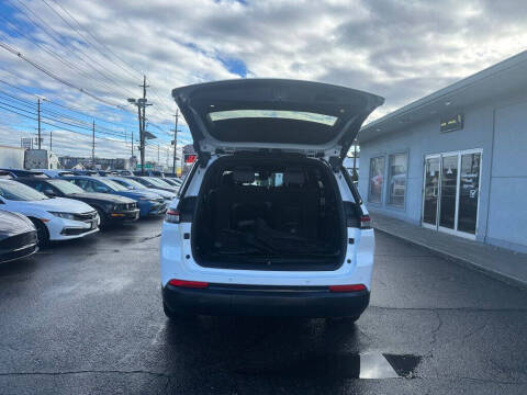 2023 Jeep Grand Cherokee L Altitude