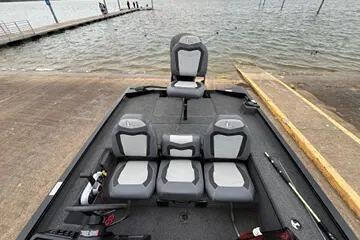 2022 Lowe Boats Legacy