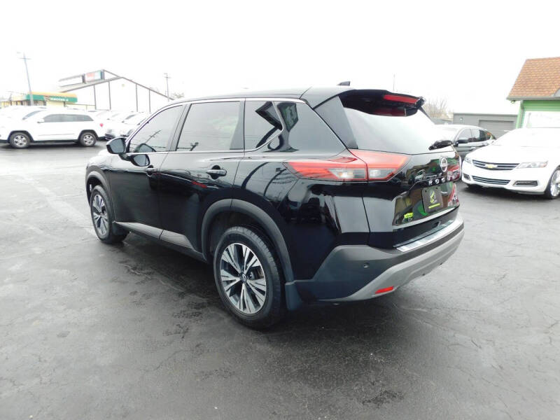 2023 Nissan Rogue SV