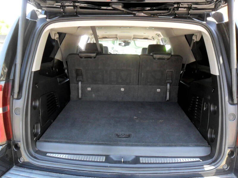 2018 Chevrolet Suburban LT