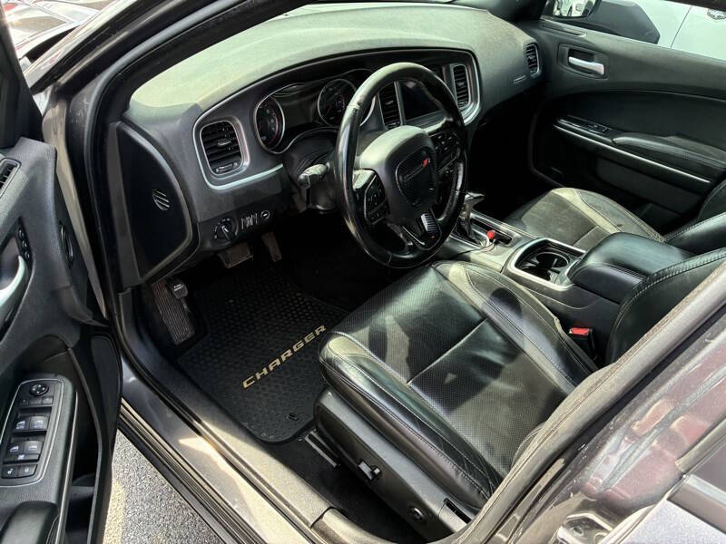 2020 Dodge Charger SXT