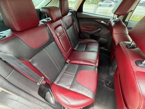 2012 Ford Focus SEL
