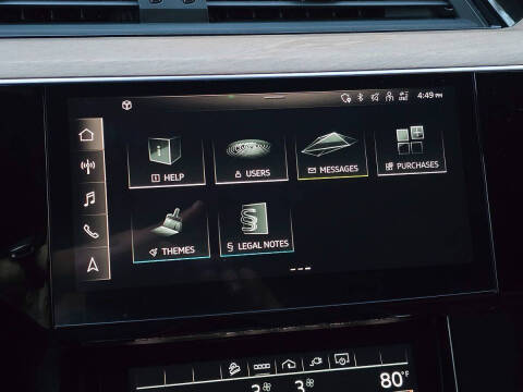 2024 Audi Q8 e-tron quattro Premium Plus