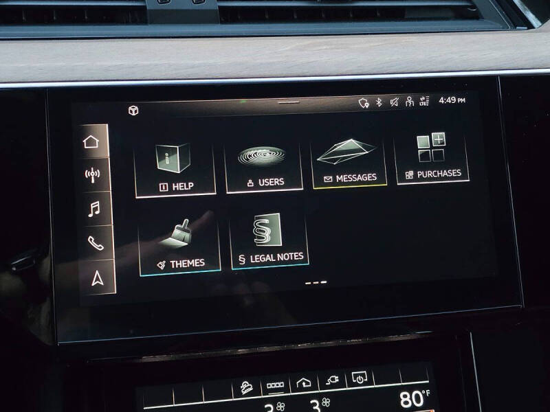 2024 Audi Q8 e-tron quattro Premium Plus