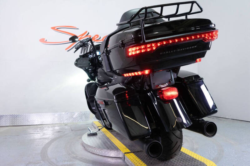 2021 Harley-Davidson Road Glide Limited