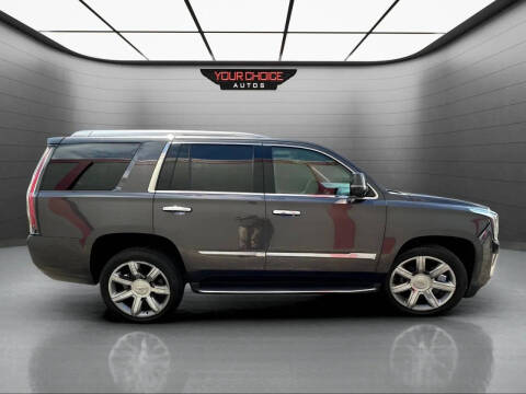 2017 Cadillac Escalade Luxury