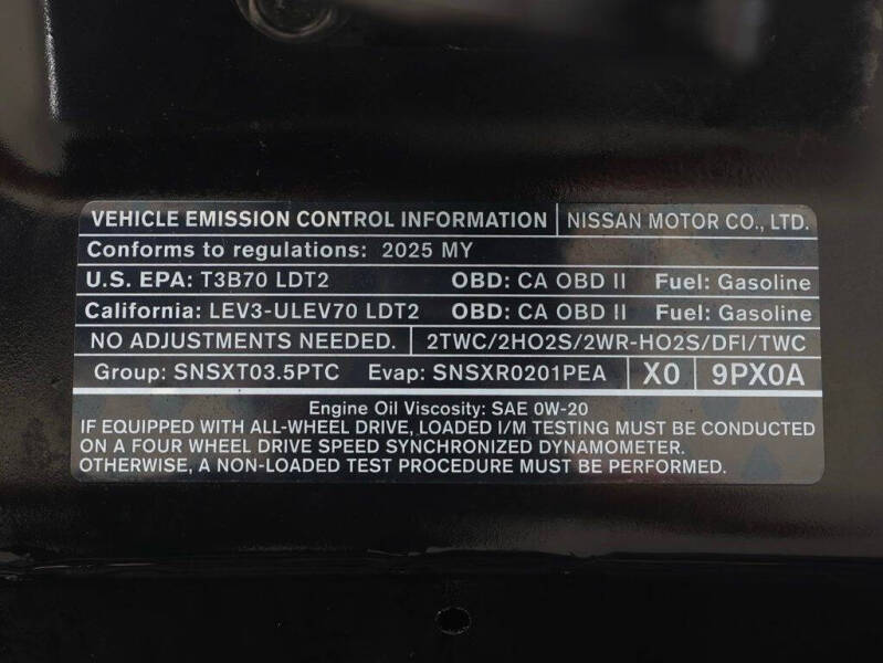 2025 Nissan Pathfinder S