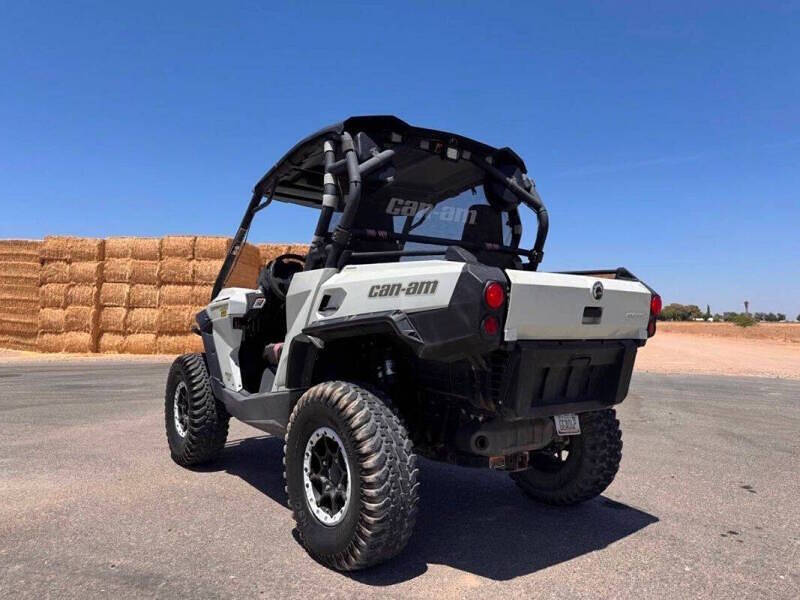2013 Can-Am Commander
