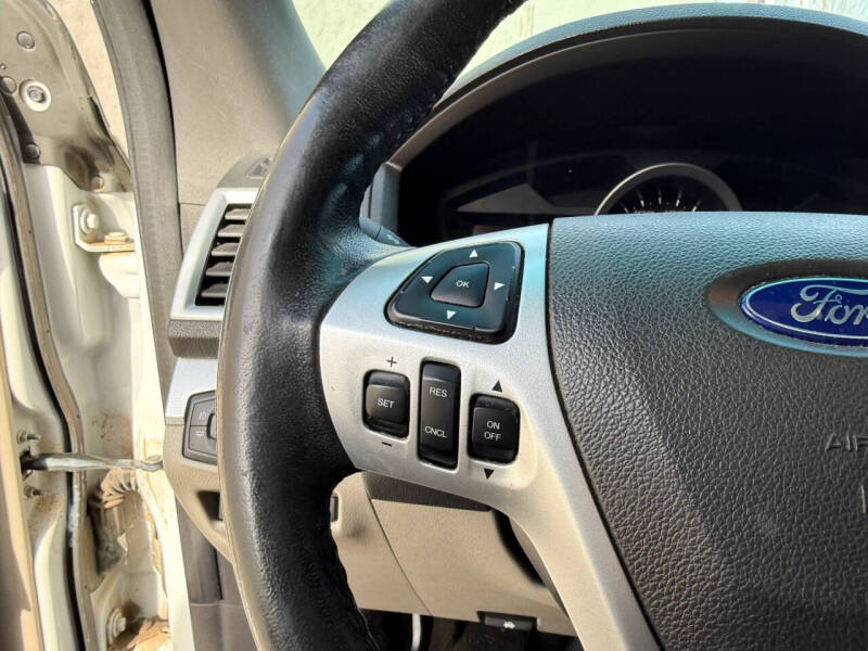 2012 Ford Explorer XLT