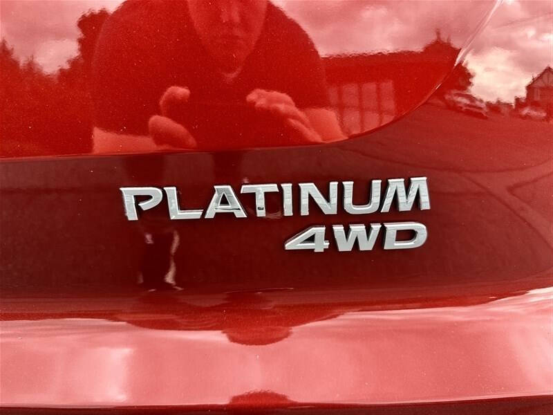 2023 Nissan Pathfinder Platinum