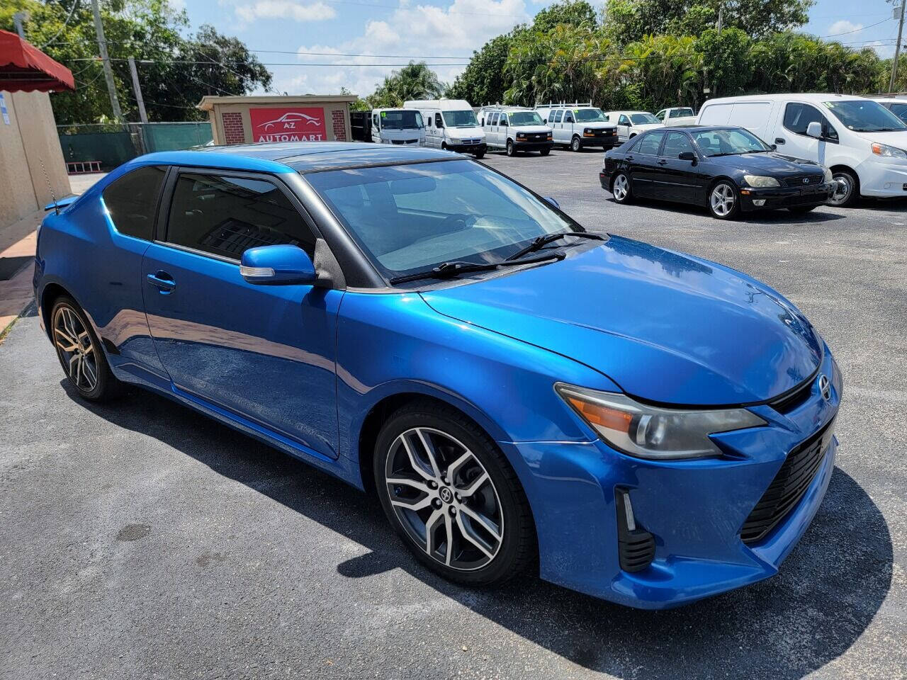 2014 TOYOTA SCION tC Hatchback - $18,999
