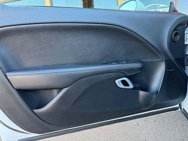 2016 Dodge Challenger SRT 392