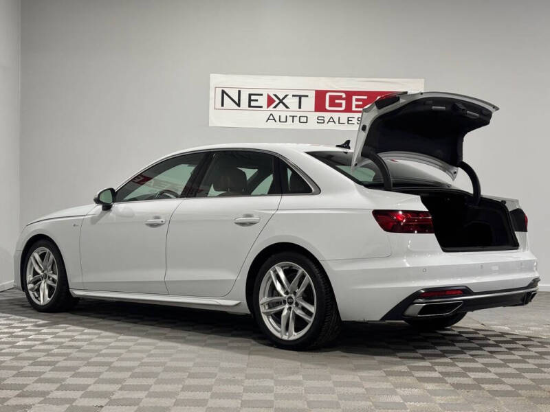 2022 Audi A4 quattro S line Prem Plus 45 TFSI