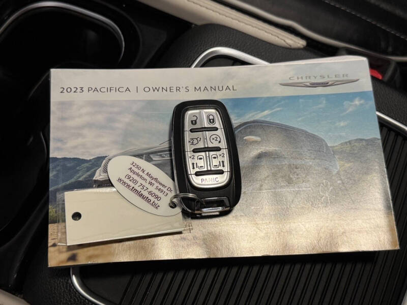 2023 Chrysler Pacifica Limited