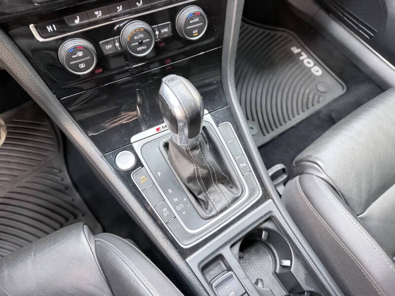 2016 Volkswagen Golf R