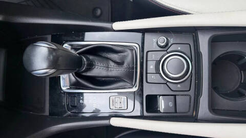 2017 Mazda MAZDA3 Grand Touring