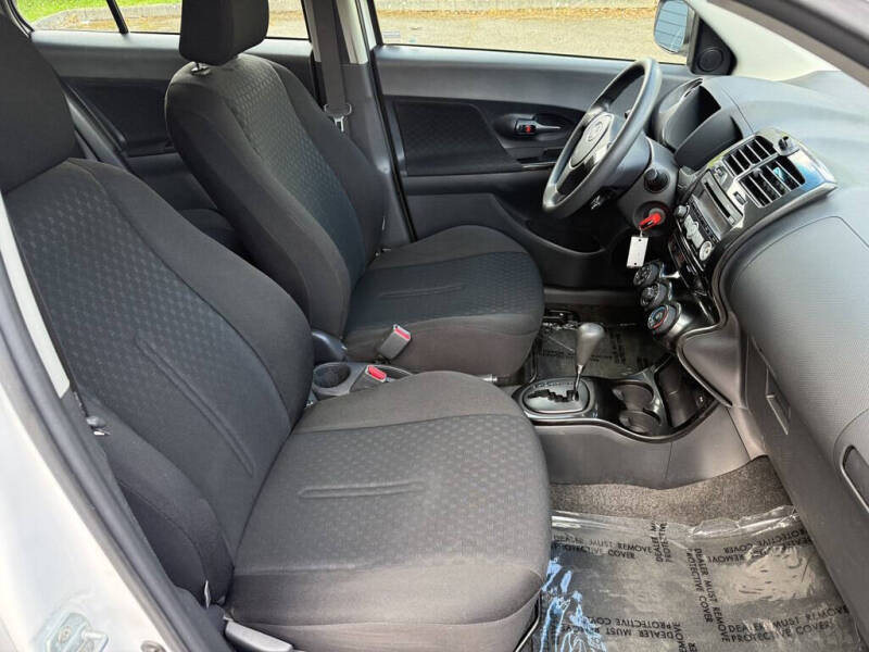 2009 Scion xD