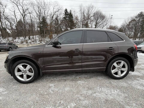 2011 Audi Q5 2.0T quattro Premium Plus