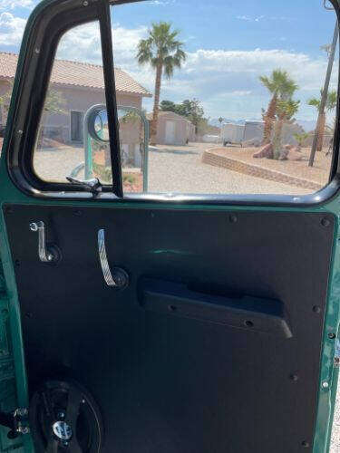 1950 International L110