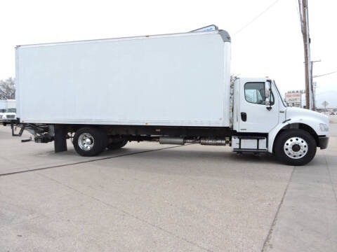 2012 Freightliner M2 106