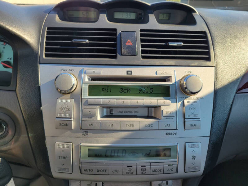 2004 Toyota Camry Solara SLE V6