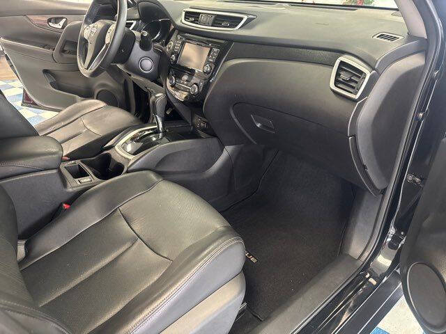 2015 Nissan Rogue SL