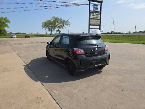 2021 Mitsubishi Mirage ES