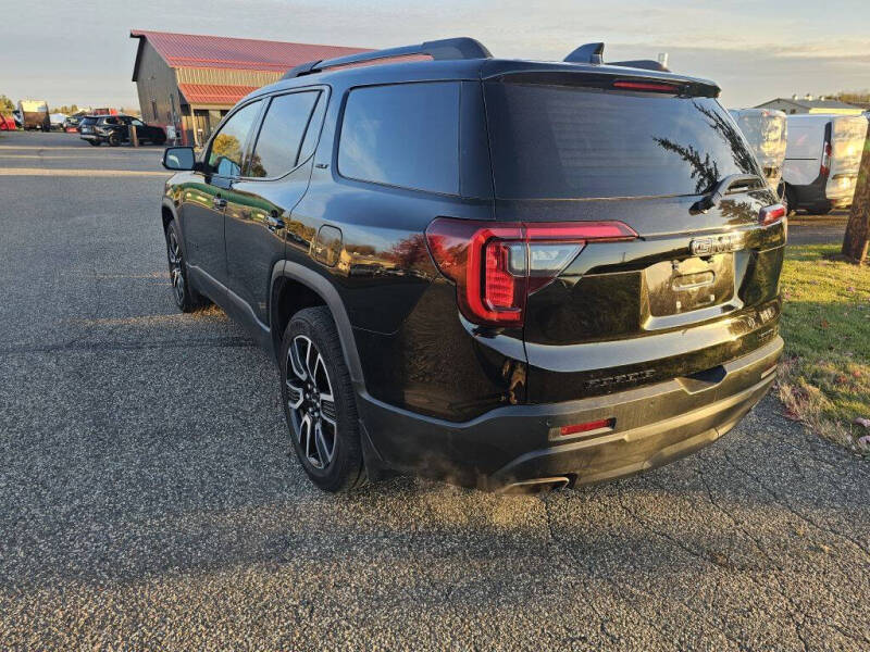 2021 GMC Acadia SLT