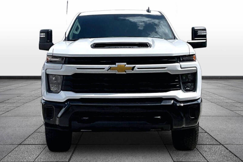 2024 Chevrolet Silverado 2500HD Custom