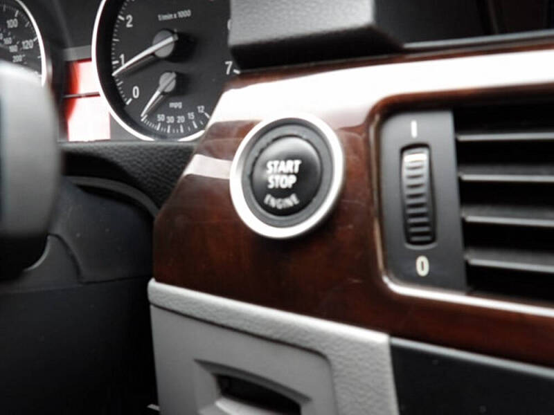 2011 BMW 3 Series 328i