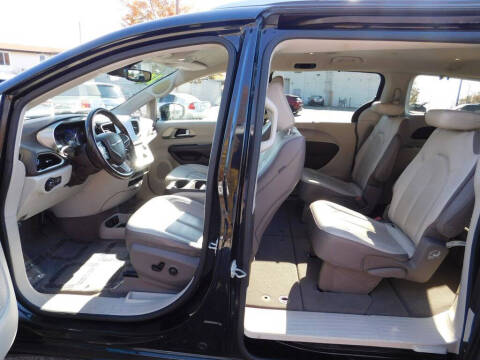 2019 Chrysler Pacifica Touring L