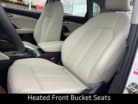 2025 Audi Q5 quattro Premium TFSI