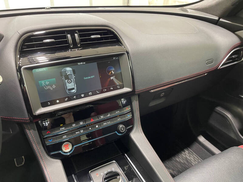 2020 Jaguar F-PACE S