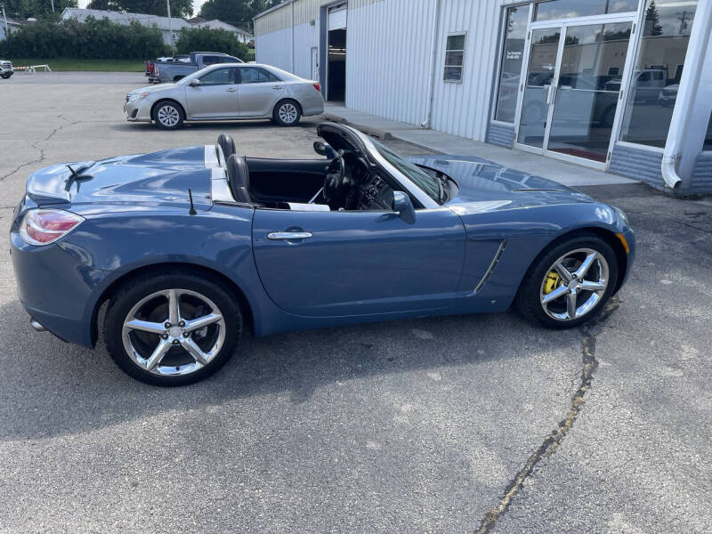 2008 Saturn SKY Red Line