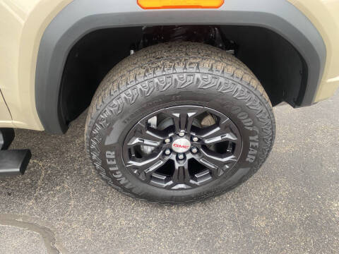 2024 GMC Canyon Elevation