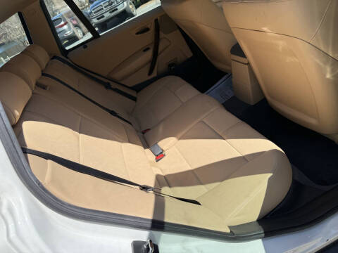 2004 BMW X3 2.5i