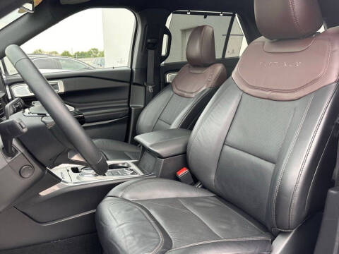 2023 Ford Explorer Platinum