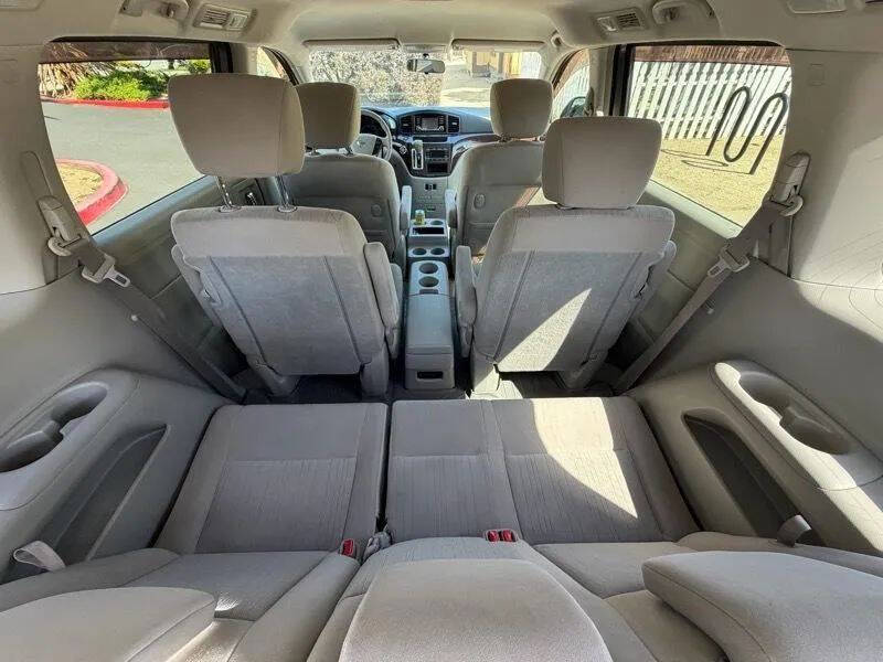 2015 Nissan Quest
